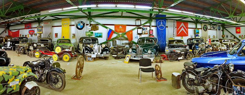      . . . Lomakov`s Museum oldtimer (classic, antique, veteran) automobiles and motorcycles.  Moscow. Russia.