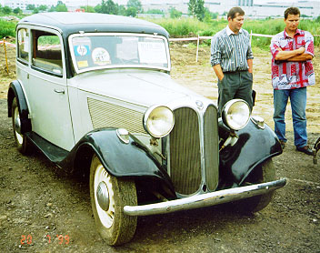 BMW-303 1931. Рядом друзья Музея Анатолий Заляховский(ГАЗ-АА) и Андрей Дурдин (ГАЗ-67)